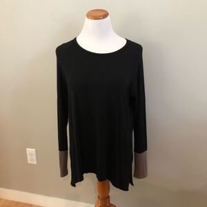 Summer & Sage Dressy Top